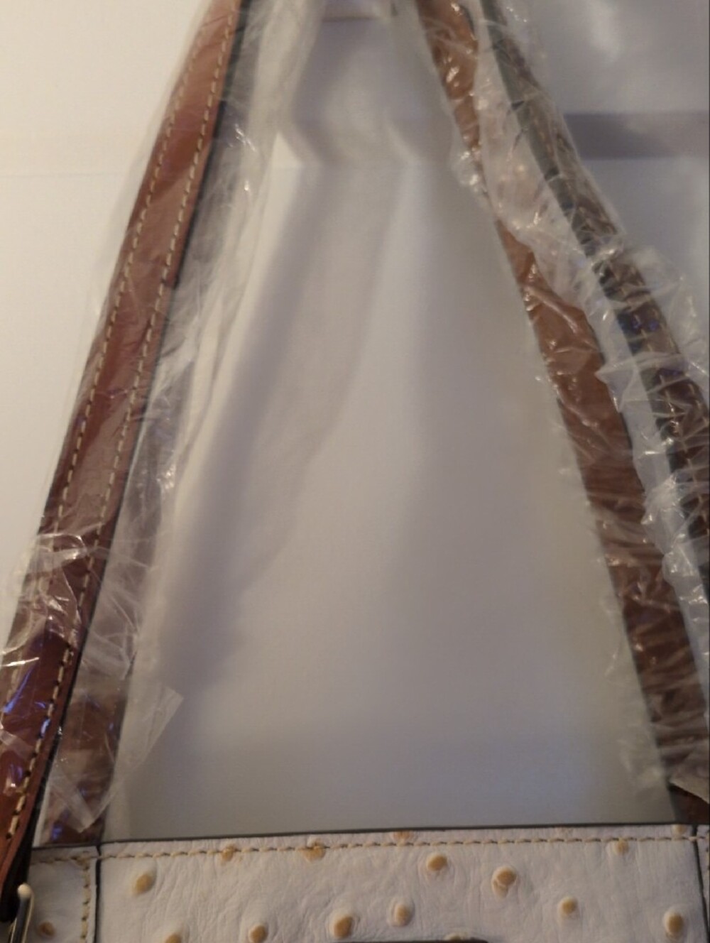 Dooney & Bourke White Ostrich-Embossed Tote with Tan Straps Dust Bag  Included! - Picture 5 of 16